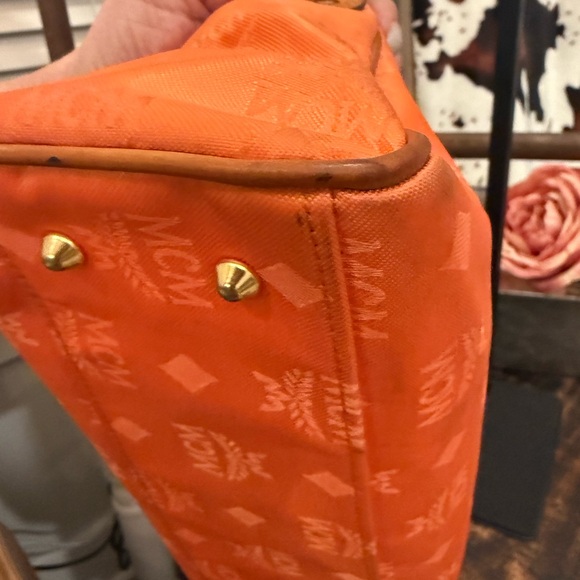 MCM Orange Shoulder Bag V0693-Germany - Picture 7 of 13